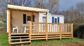 Mobil home au bord du lac